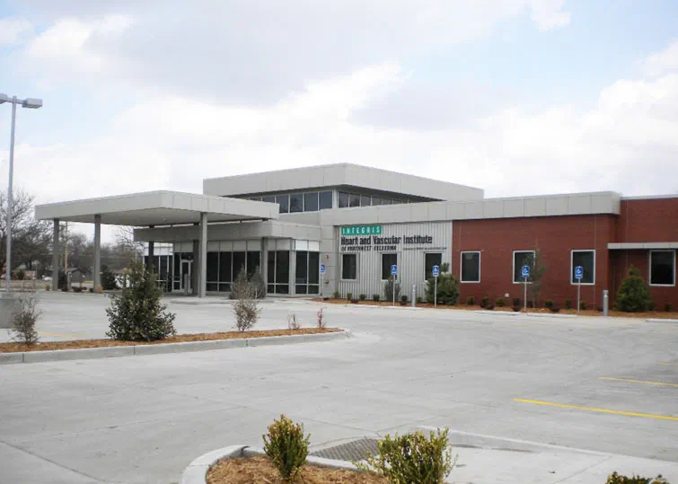 INTEGRIS Heart and Vascular Institute building with covered patient drop-off canopy